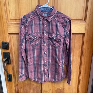 Red and black plaid pearl snap